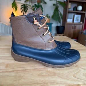 EUC Sperry Duck Boots - Size 8 Women’s